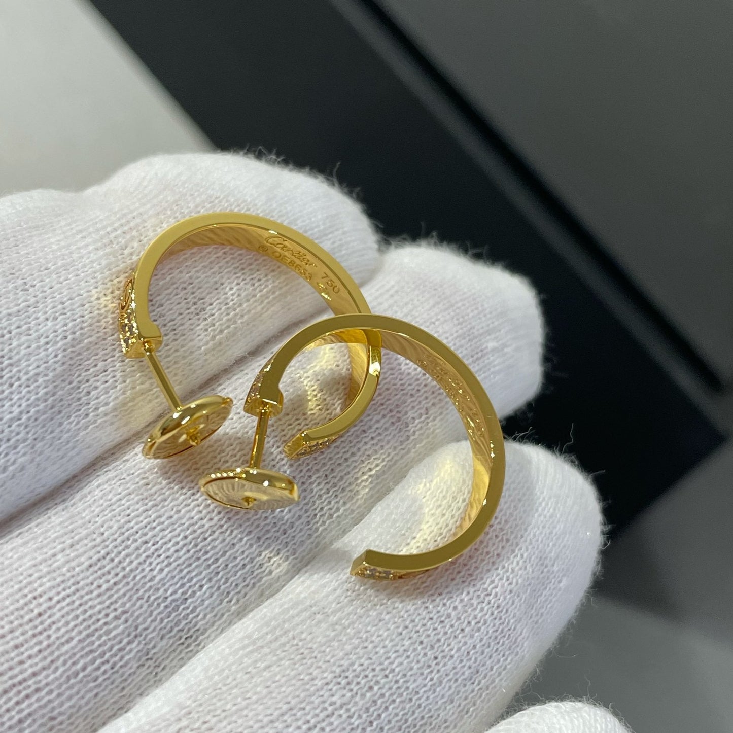 [Elite]LOVE DIAMOND GOLD HOOP EARRINGS