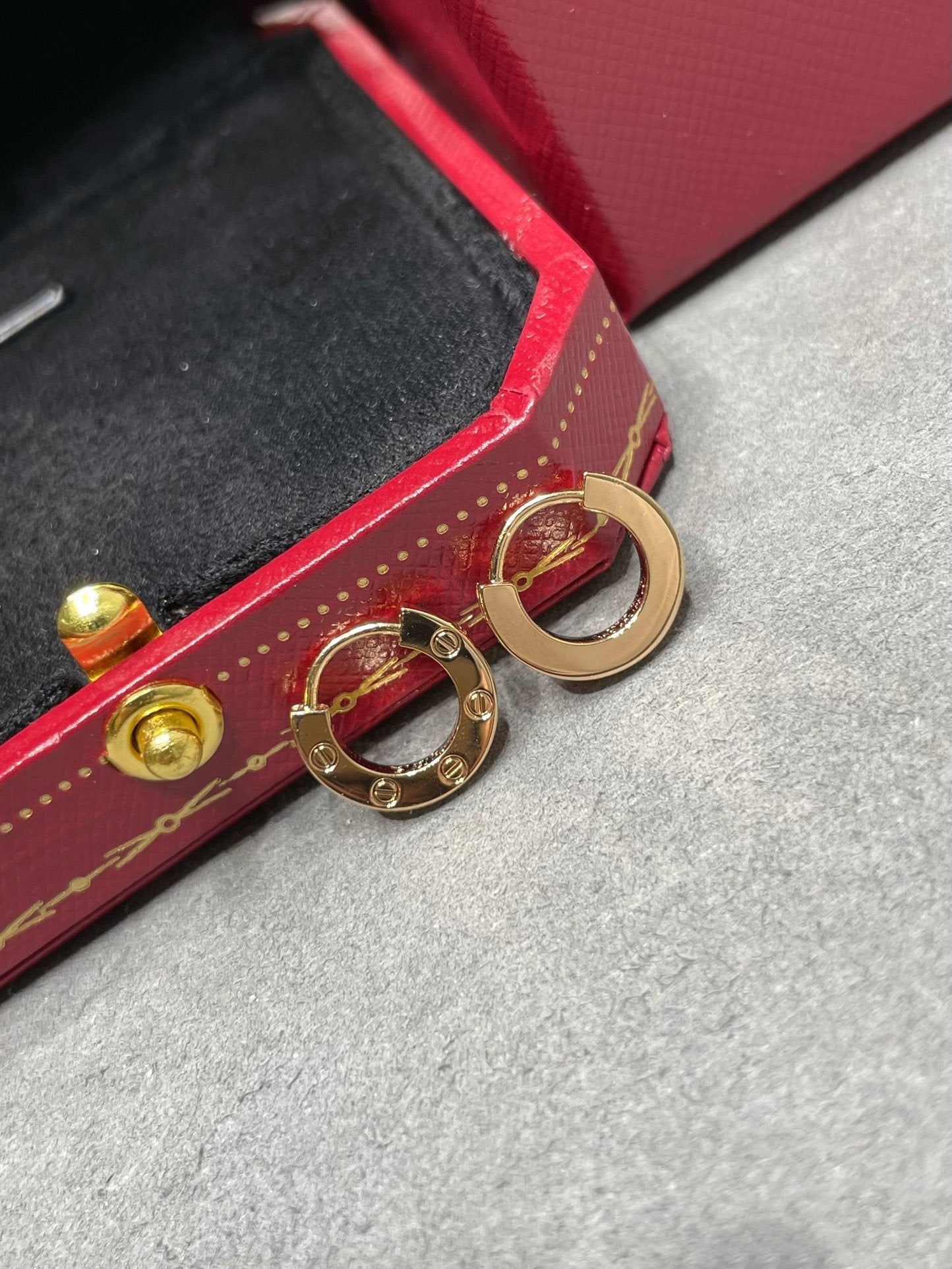 [Elite]LOVE MINI EARRINGS