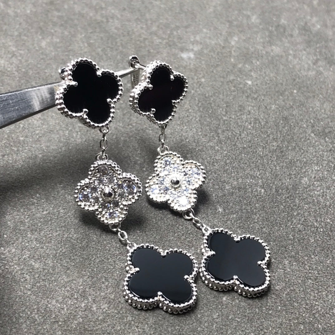 [Elite]CLOVER 3 MOTIF DIAMOND ONYX SILVER EARRINGS
