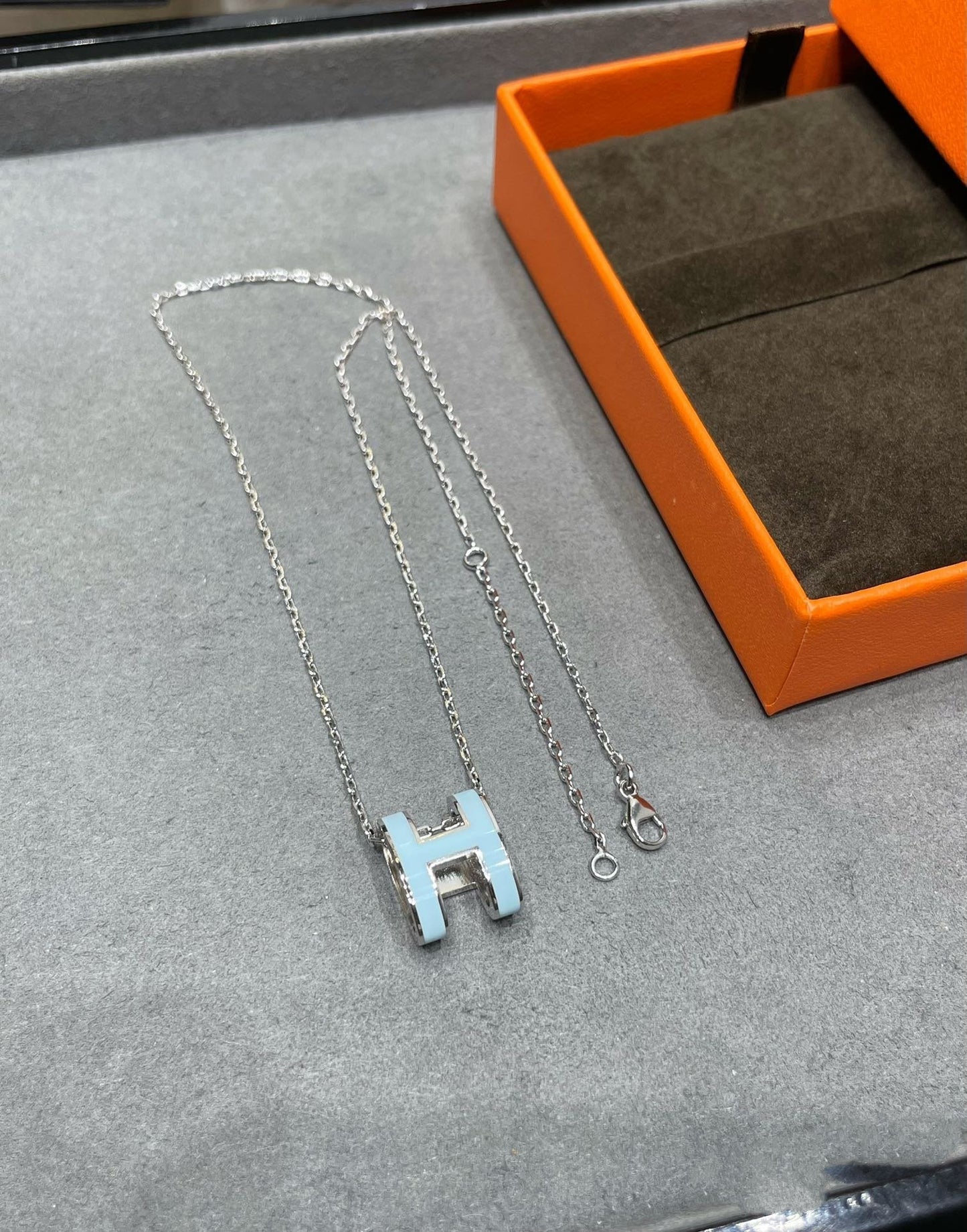 [Elite]POP H SKY BLUE NECKLACE