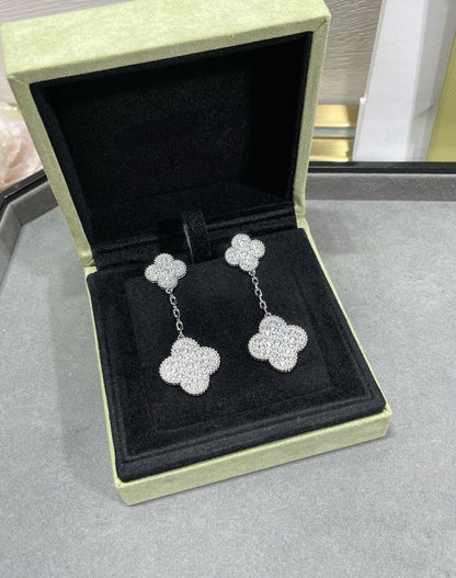 [Elite]CLOVER 2 MOTIFS DIAMOND PAVED SILVER EARRINGS