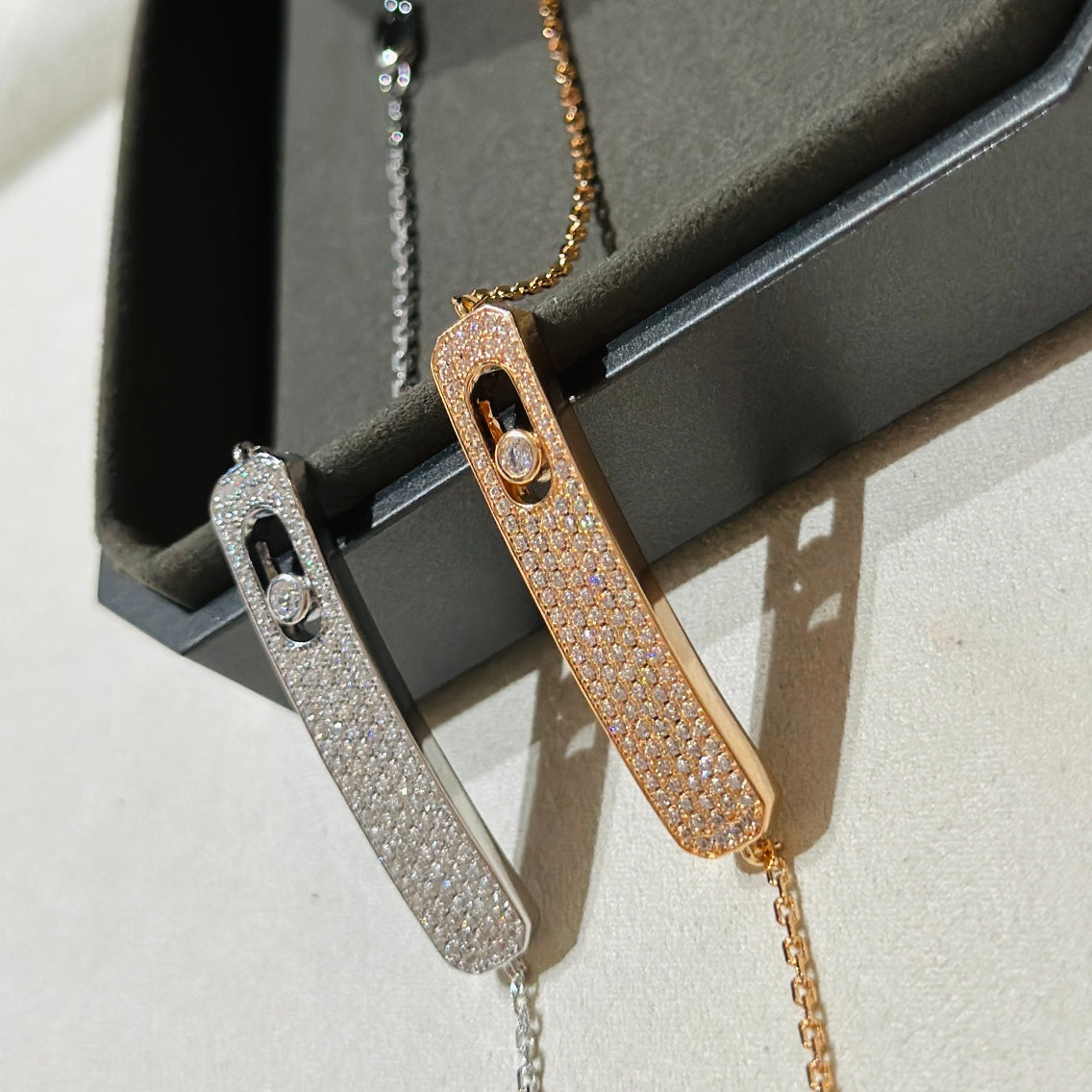 [Elite]MOVE CLASSIQUE DIAMOND PAVED BRACELET