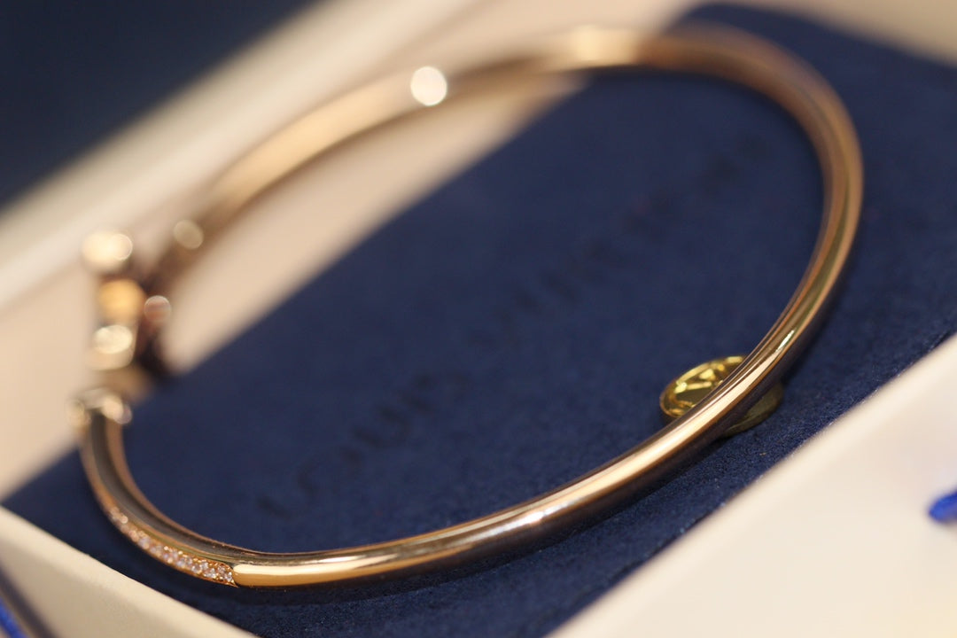 [Elite]IDYLLE PINK GOLD OPEN BRACELET DIAMOND PAVED