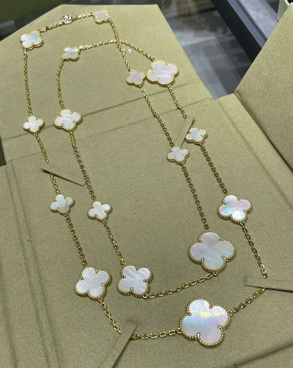 [Elite]CLOVER 16 MOTIF WHITE MOP GOLD NECKLACE