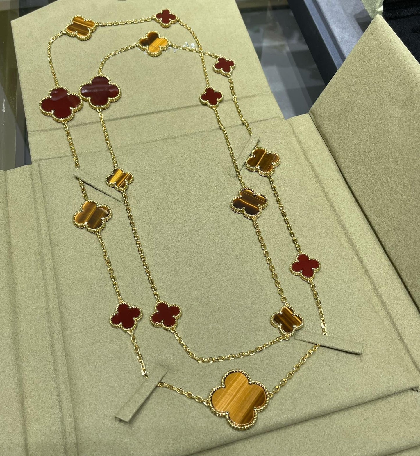 [Elite]CLOVER 16 MOTIF CARNELIAN TIGER EYE ROSE GOLD NECKLACE