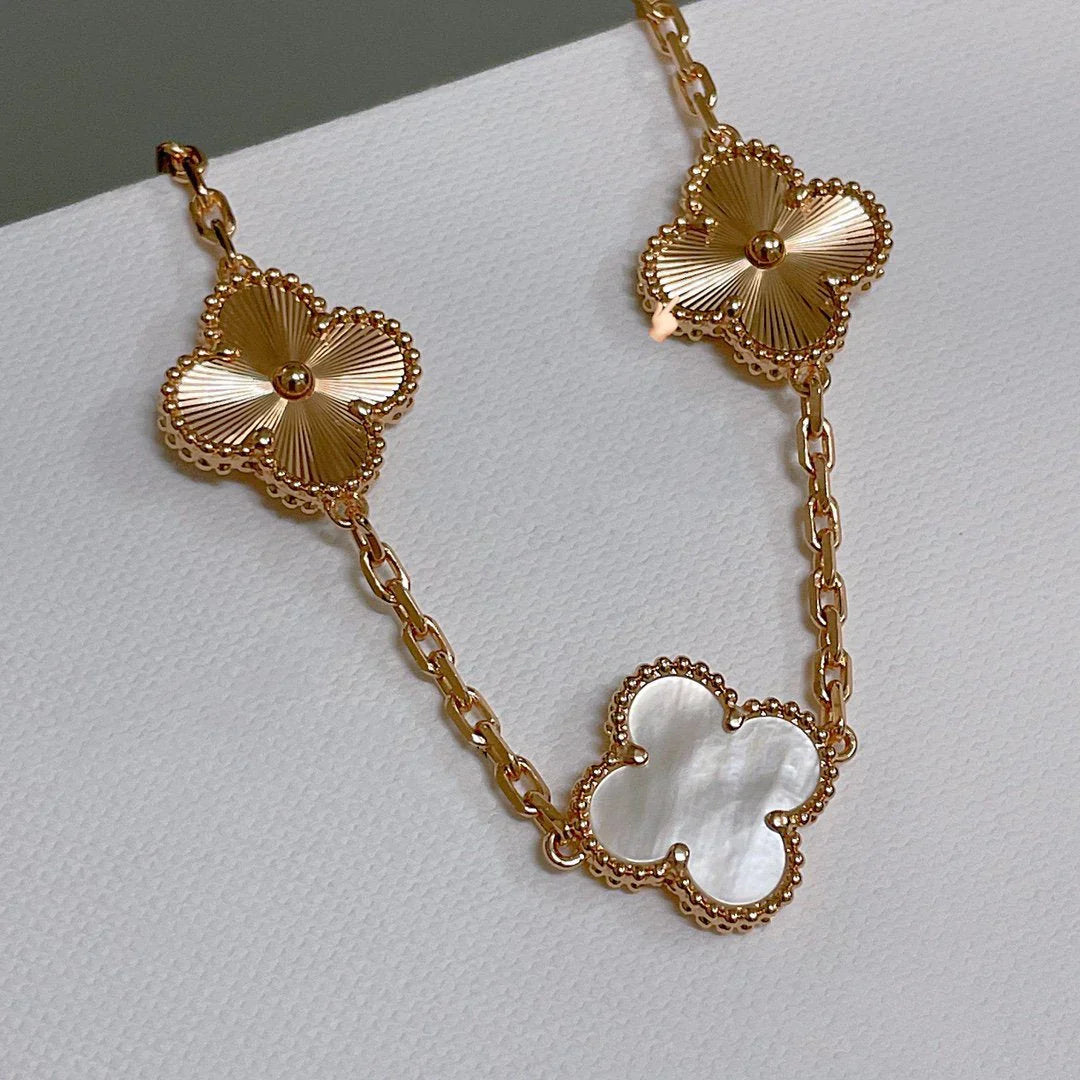 [Elite]CLOVER WHITE PEARL MOP 5 MOTIF BRACELET COLLECTION
