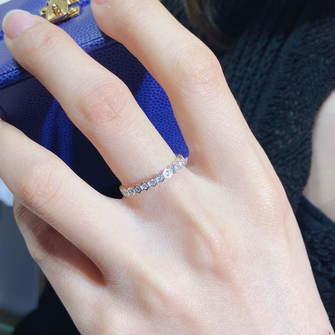 [Elite]BEE LOVE DIAMOND PAVED SMALL RING