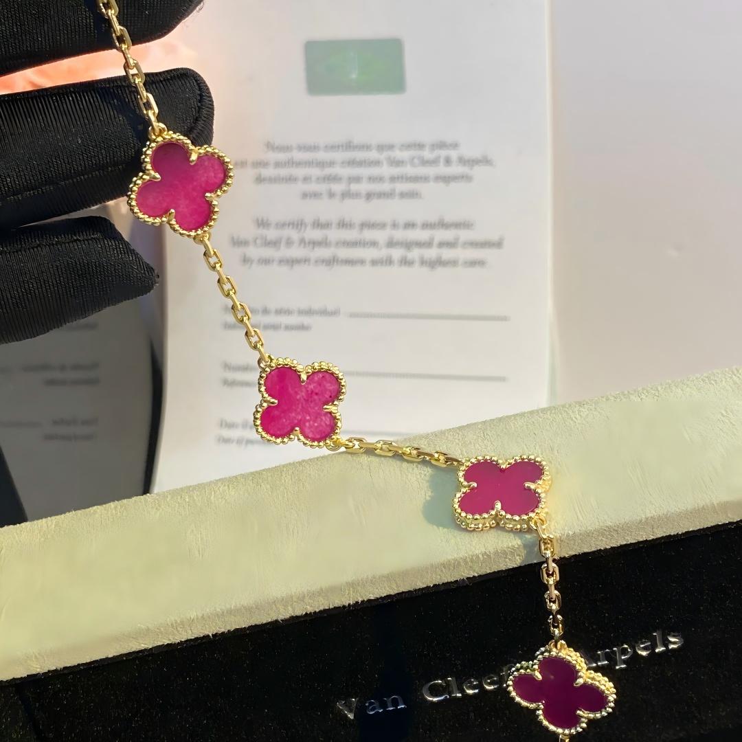 [Elite]NEW CLOVER 5 MOTIFS PINK ENAMEL BRACELET