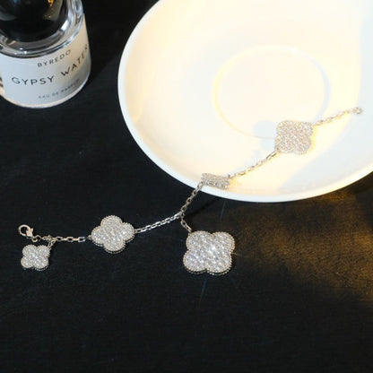 [Elite]CLOVER BRACELET 5 MOTIF SILVER DIAMOND PAVED