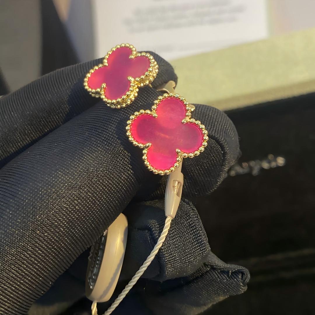 [Elite]NEW CLOVER 15MM PINK ENAMEL STUD EARRINGS