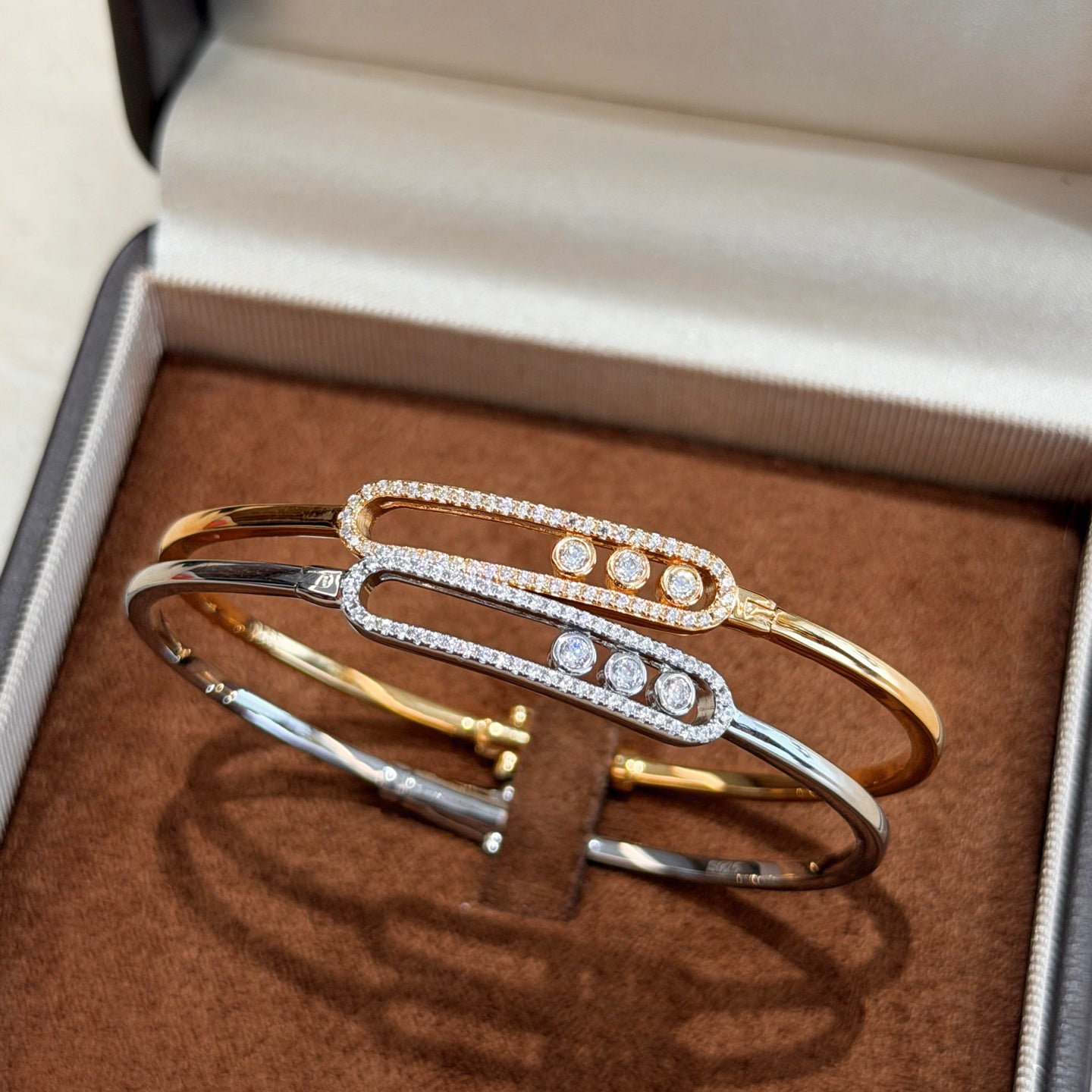 [Elite]Move Pavé Diamond Bangle Bracelet M