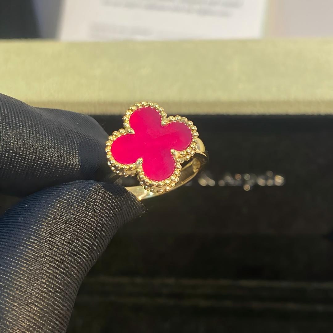 [Elite]NEW CLOVER PINK ENAMEL RINGS