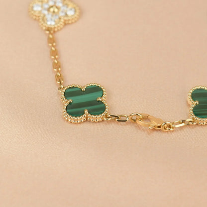 [Elite] CLOVER 5 MOTIF MALACHITE BRACELET COLLECTION
