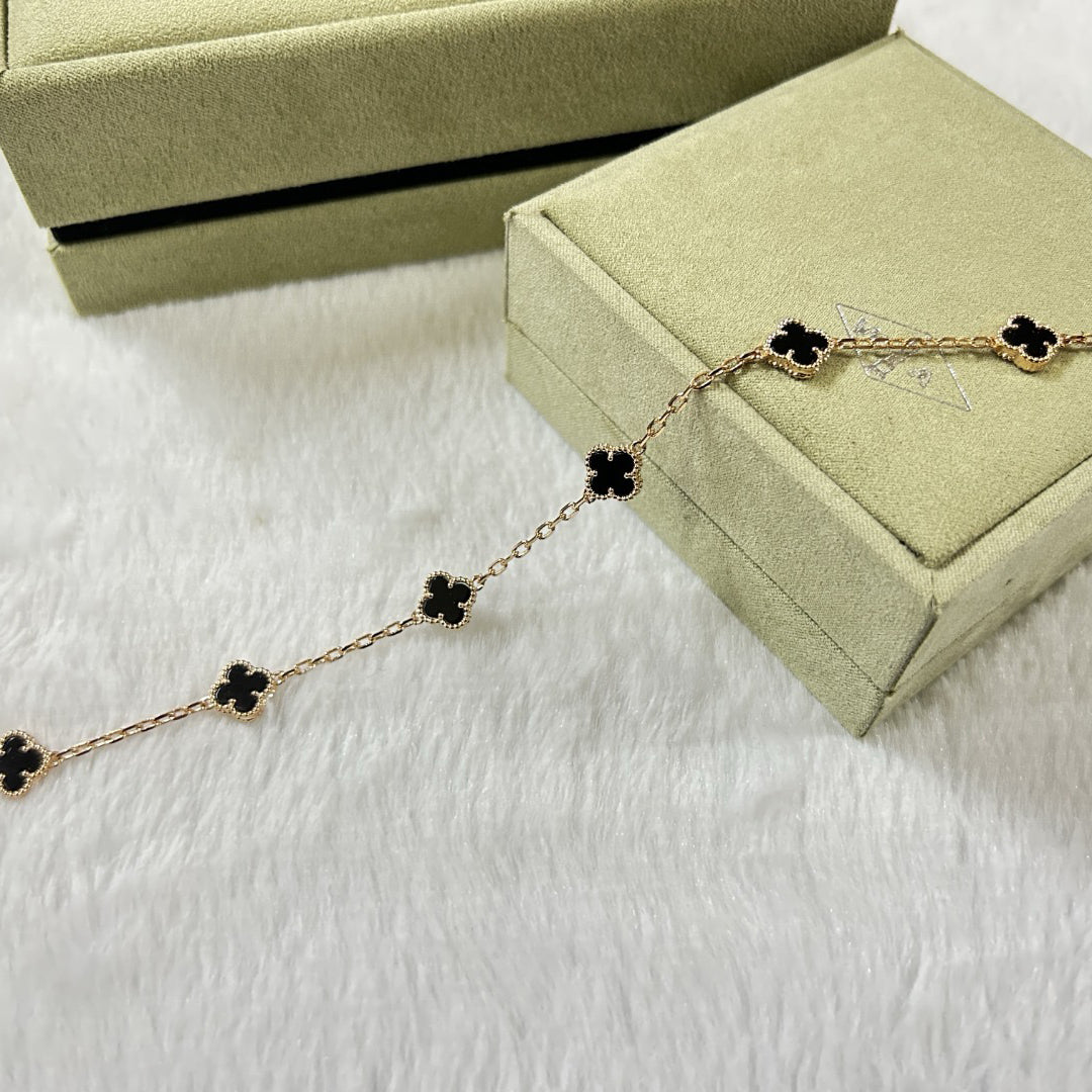 [Elite]CLOVER 6 MOTIF  ONYXS BRACELET