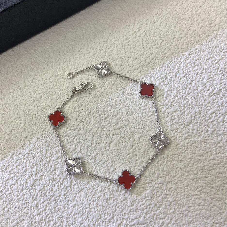 [Elite]CLOVER 6 MOTIF RED AGATE LASER BRACELET