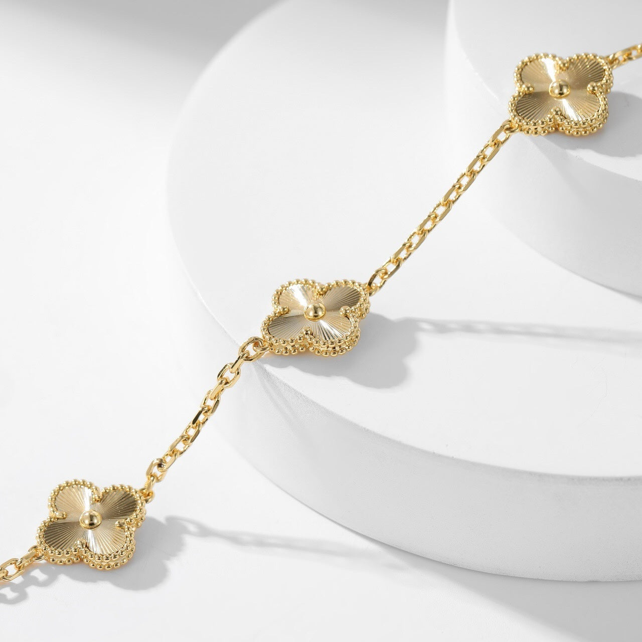 [Elite]CLOVER 10 MOTIFS LASER NECKLACE
