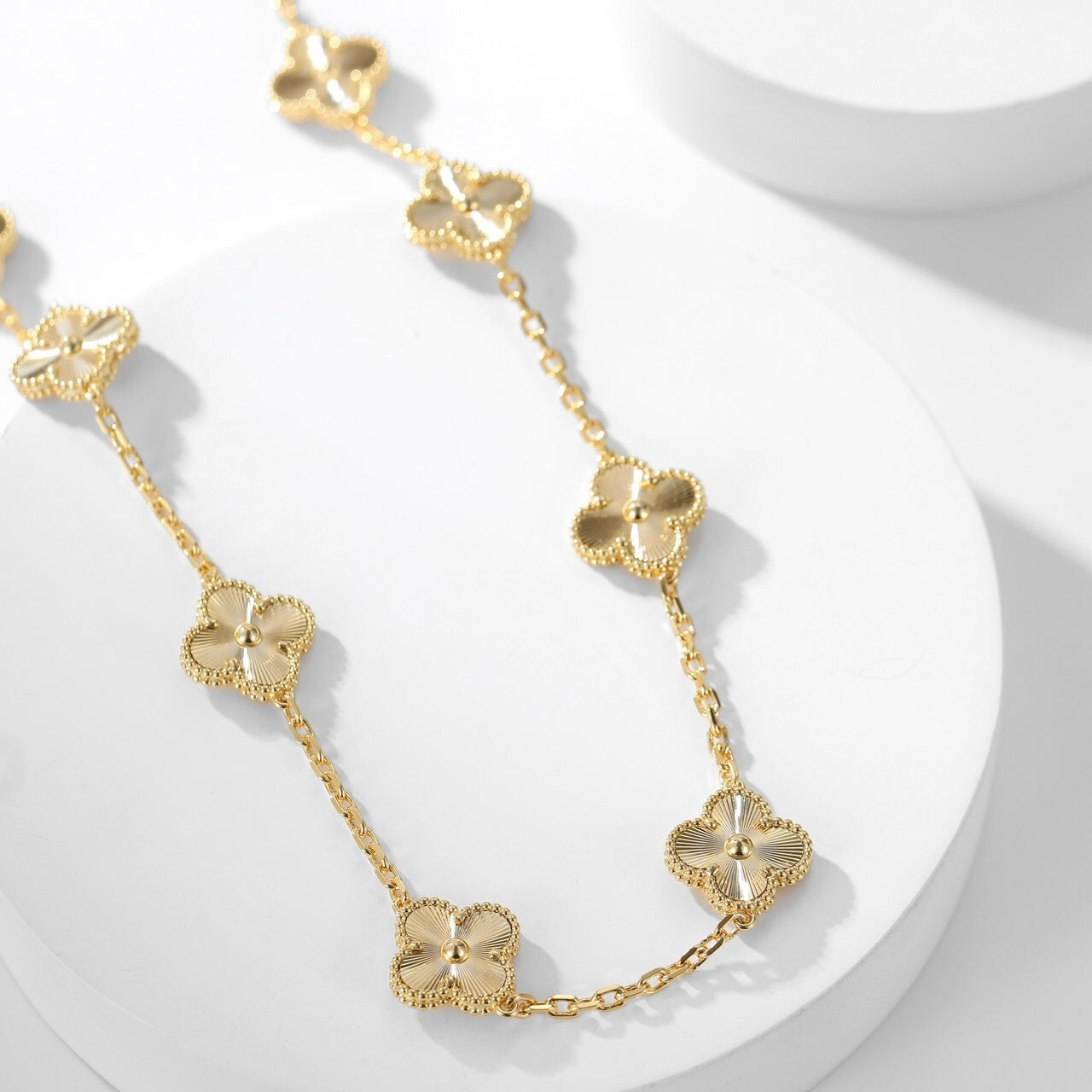 [Elite]CLOVER 10 MOTIFS LASER NECKLACE