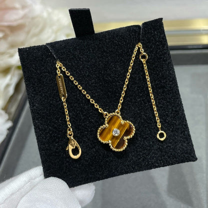 [Elite]CLOVER 15MM DIAMOND AND YELLOW TIGER'S EYE AGATE necklace