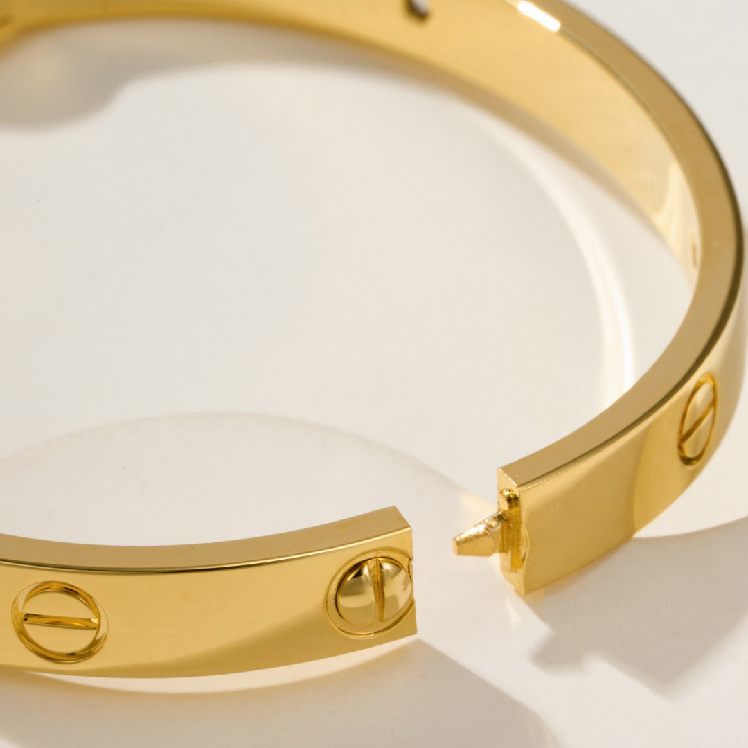 [Elite]LOVE BRACELET 6.1MM 4 DIAMONDS