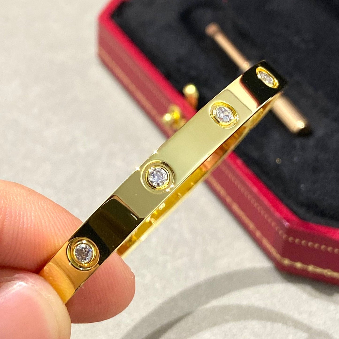 [Elite]LOVE BRACELET 6.1MM 10 DIAMONDS