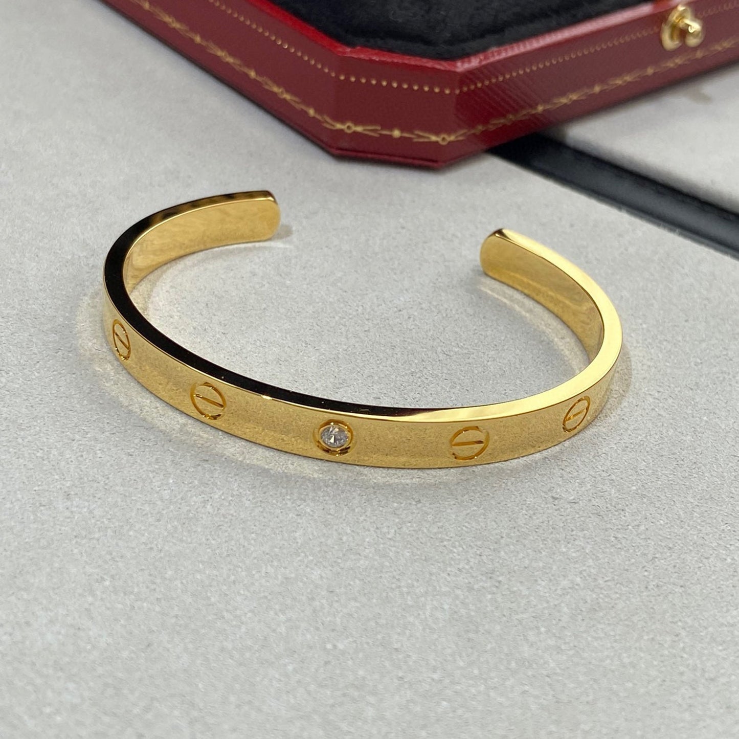 [Elite]LOVE BRACELET 6.1MM 1 DIAMOND OPEN CUFF