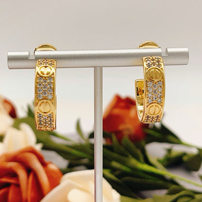 [Elite]LOVE 5.5MM DIAMOND PAVED EARRINGS