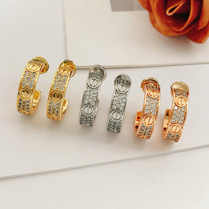 [Elite]LOVE 5.5MM DIAMOND PAVED EARRINGS