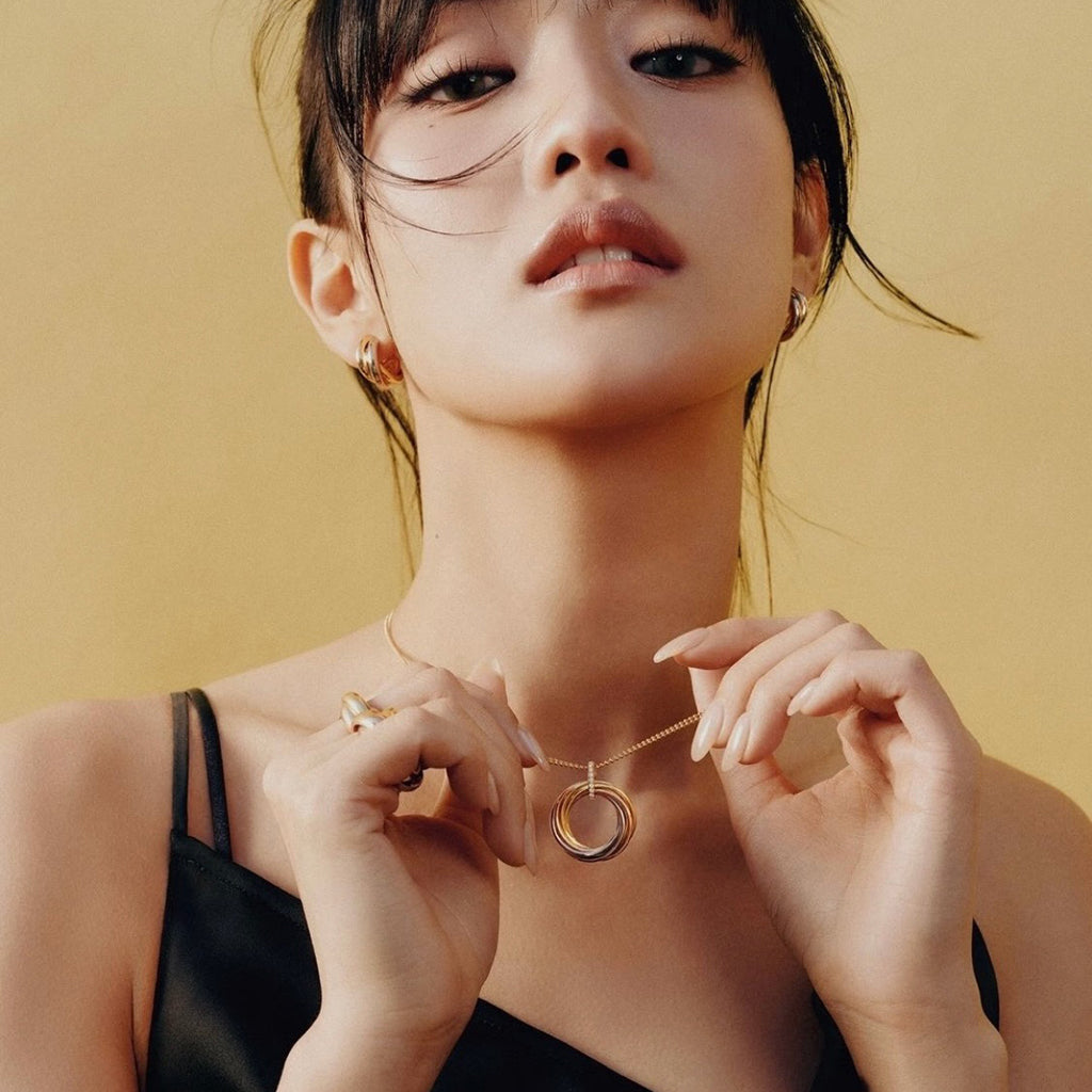 [Elite]TRINITY MEDIUM  DIAMONDS NECKLACE