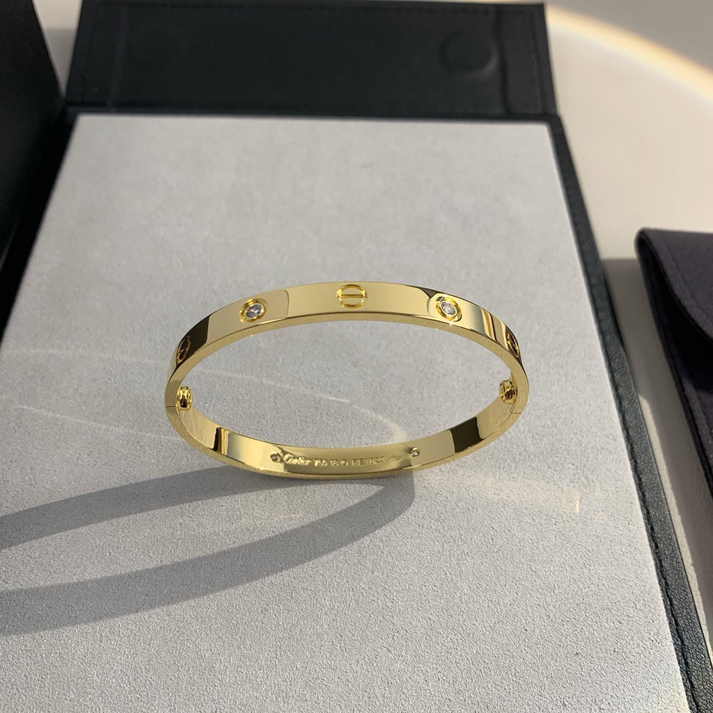 [Elite]LOVE BRACELET 6.1MM 4 DIAMONDS