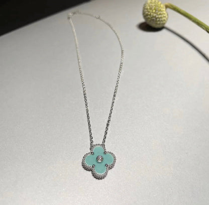 [Elite]CLOVER 1 DIAMOND LIGHT BLUE SILVER NECKLACE