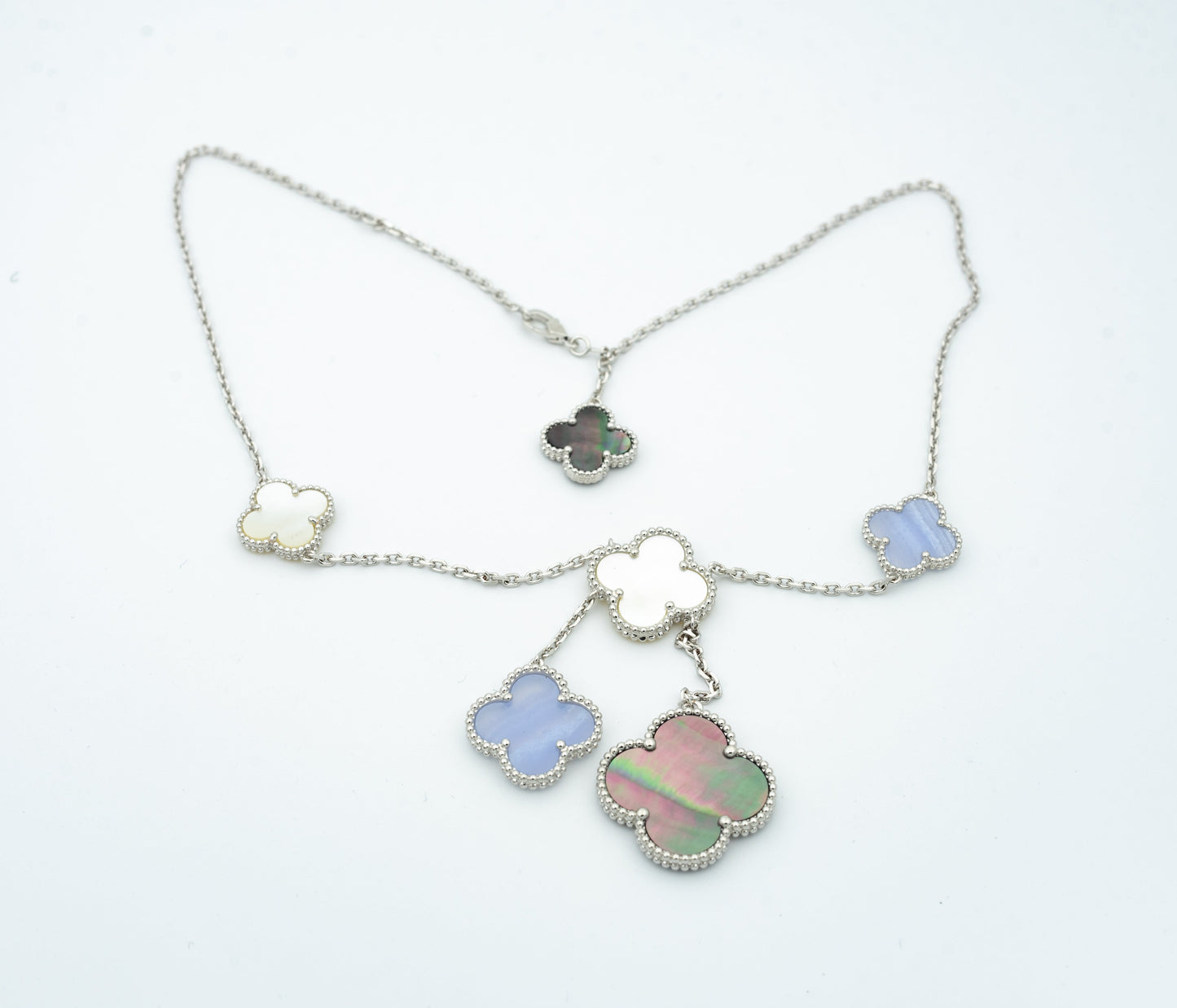 [Elite]CLOVER MOP CHALCEDONY NECKLACE SILVER 6 MOTIF