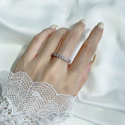 [Elite]Sparkling Round Cut Tennis Ring