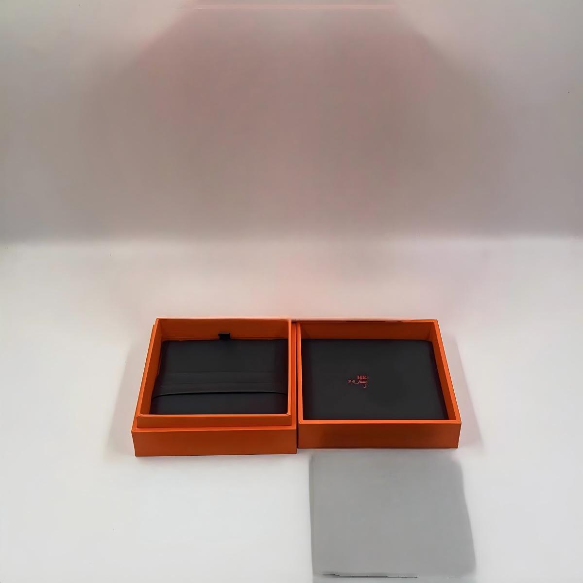 [LUXE] HM  BOX GIFT BAG