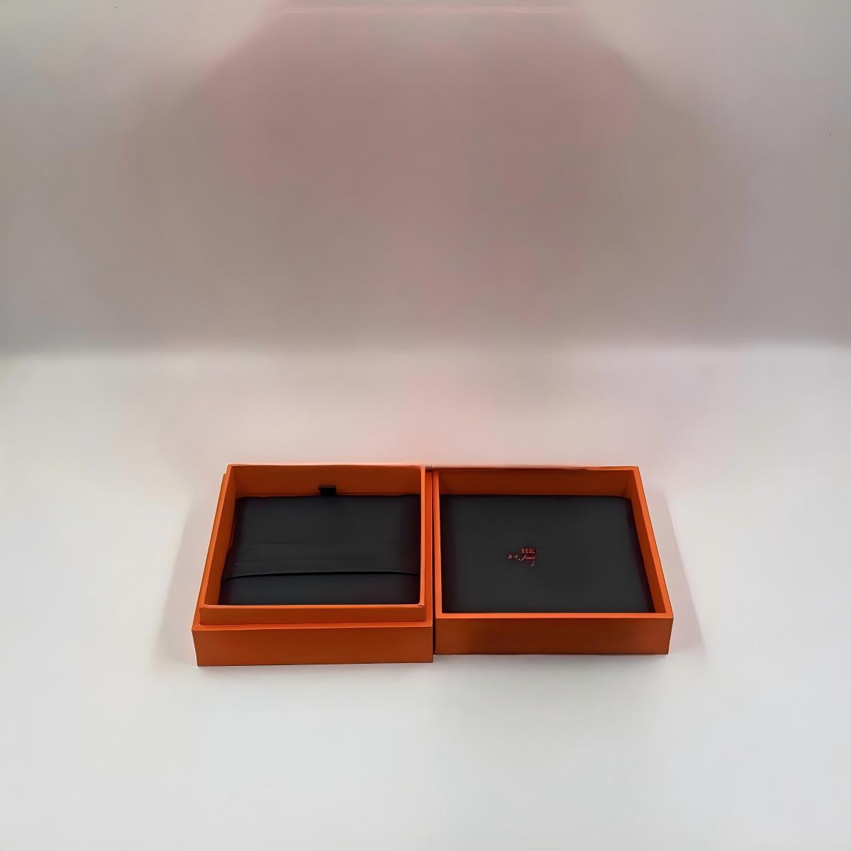 [Elite] HM  BOX GIFT BAG