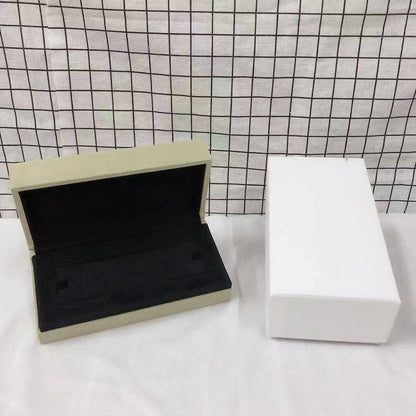 [Elite] VA CLOVER BOX GIFT BAG