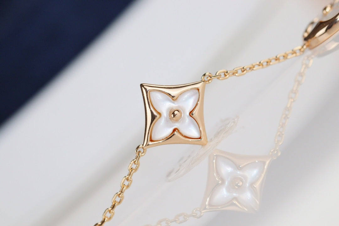 [Elite]LEAF CLOVER BRACELET
