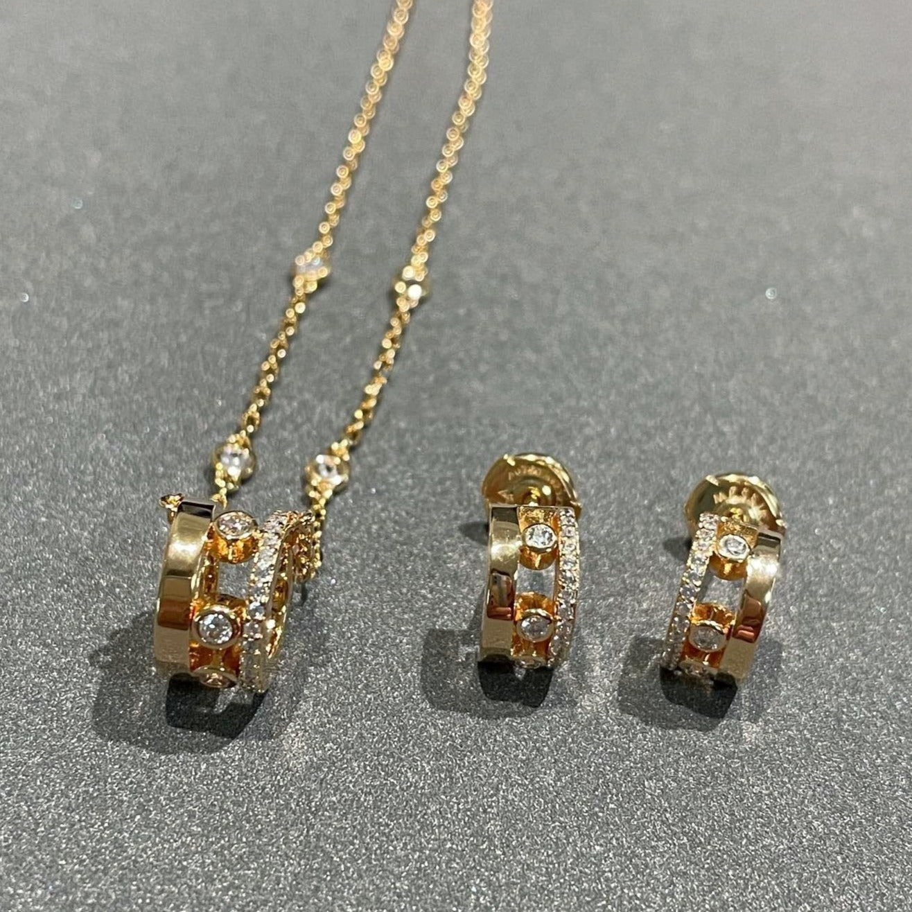 [Elite]CHAIN MOVE ROMANE PEDAND NECKLACE