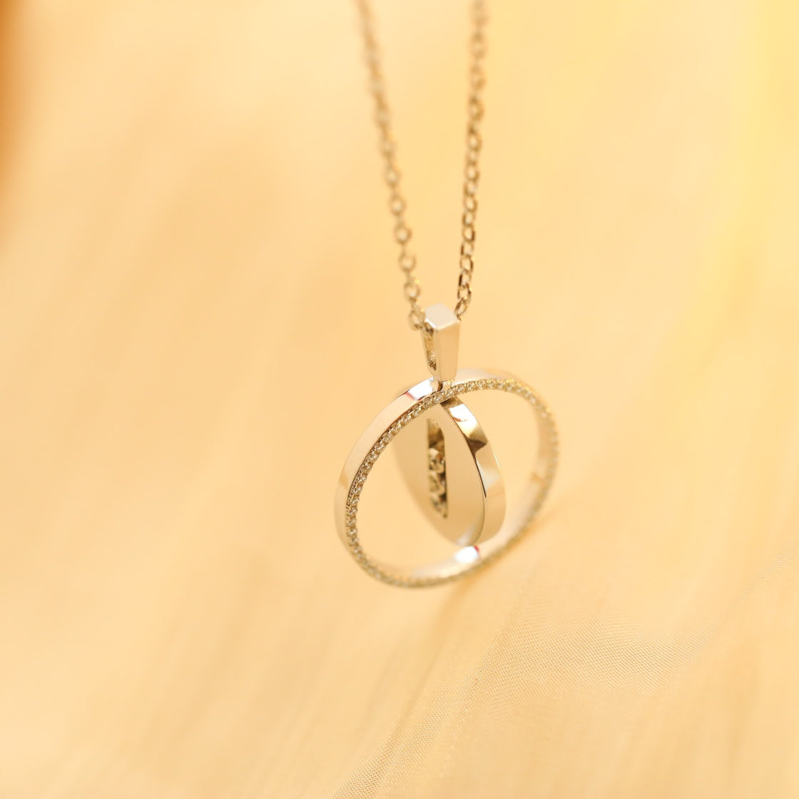 [Elite]LUCKY MOVE MM SILVER DIAMOND NECKLACE