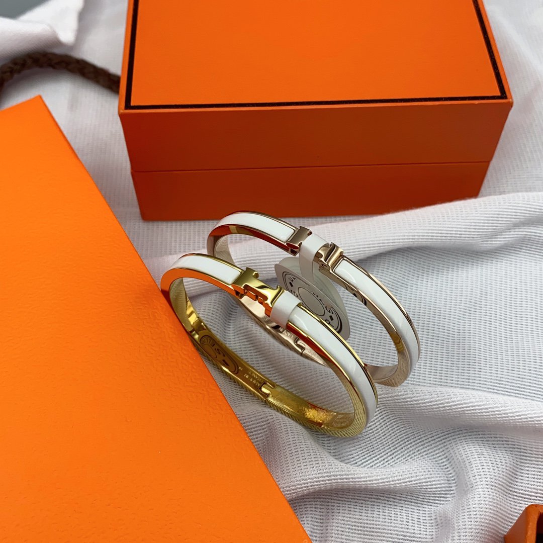 [Elite]CLASSIC HM CLIC WHITE 8MM ENAMEL BRACELET