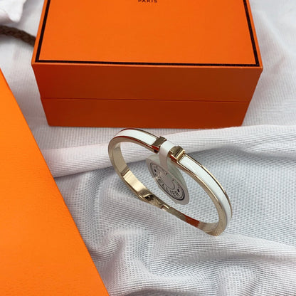 [Elite]CLASSIC HM CLIC WHITE 8MM ENAMEL BRACELET