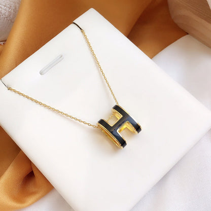 [Elite]HM CLIC BLACK ENAMEL GOLD NECKLACE