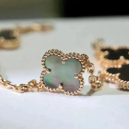 [Elite] CLOVER 5 MOTIF GRAY MOP BRACELET COLLECTION