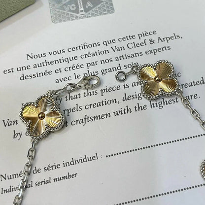 [Elite] CLOVER 5 MOTIF LASER BRACELET COLLECTION