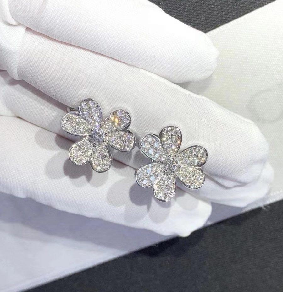 [Elite]FRIVOLE SILVER FLOWER DIAMOND EARRINGS