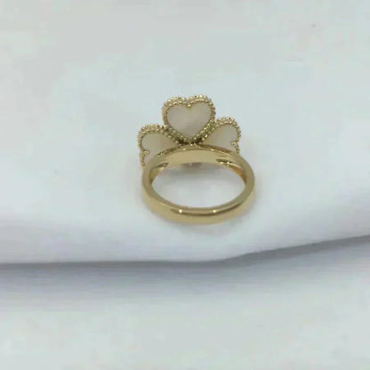 [Elite]SWEET CLOVER WHITE MOP RING
